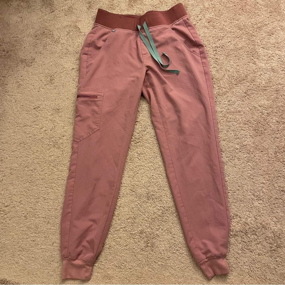 FIGS Zamora Jogger Scrub Mineral Mauve Pants